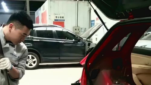 汽車(chē)維修與保養(yǎng) 光鮮背后的汗水與堅(jiān)持