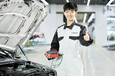 新能源汽車(chē)專業(yè)就業(yè)前景探析 掌握核心技能的未來(lái)之路——兼論“汽車(chē)維修與保養(yǎng)”的新賽道